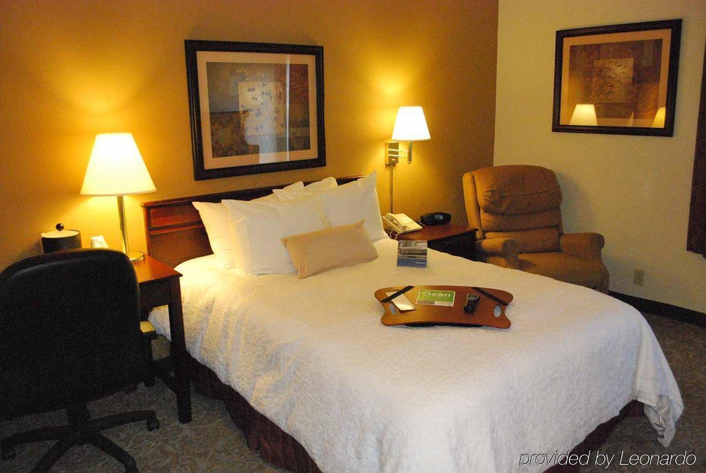 Hampton Inn By Hilton Of Kuttawa Eddyville Δωμάτιο φωτογραφία